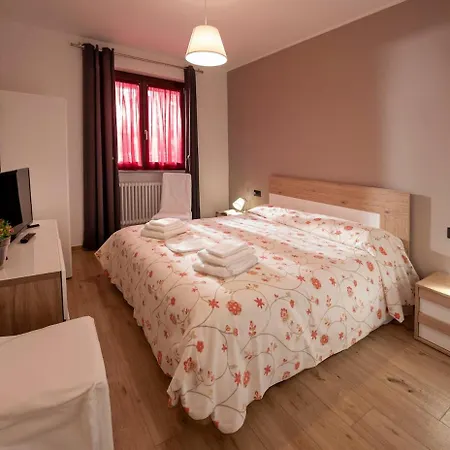 Casa Valentin Monforte dʼAlba